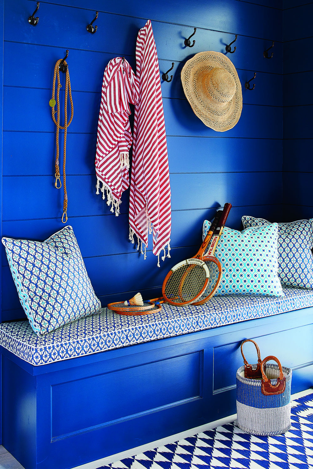 Kyoto-Two-Color-pillows-and-cushion-Mark-D-Sikes-Coastal-Living-September-2017