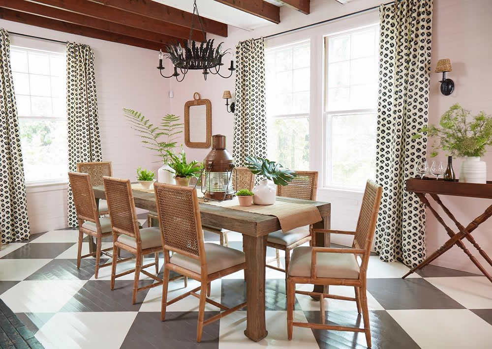 Obi-II-curtains-Leslie-Rylee