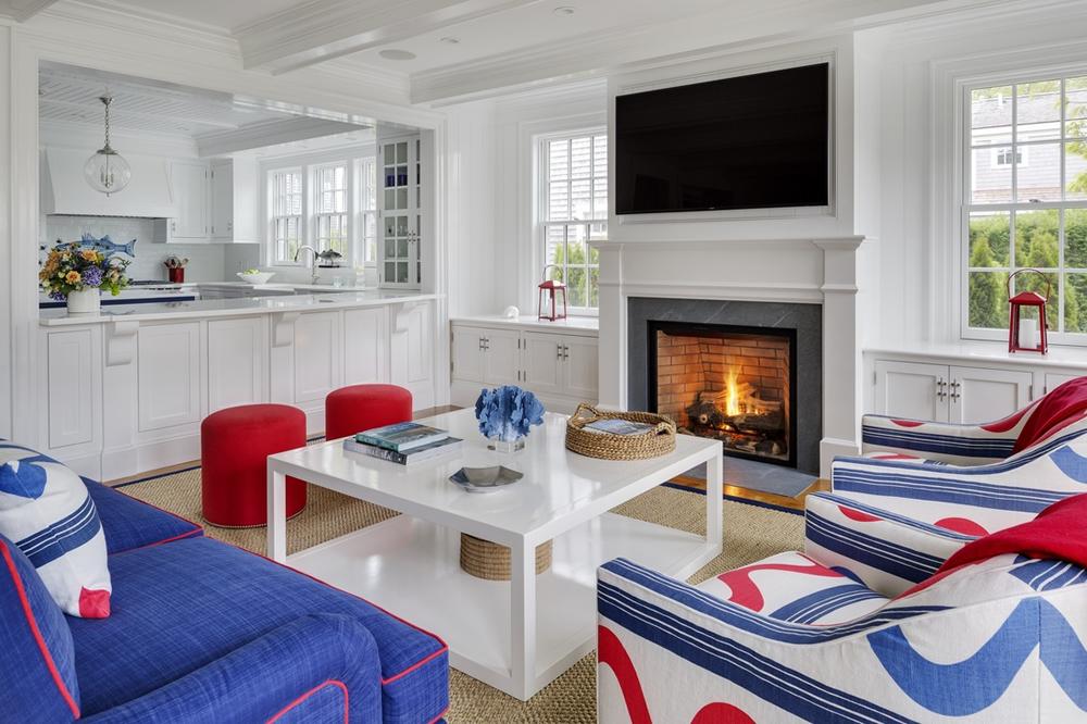 Tete-A-Tete-chairs-Lynn-Morgan